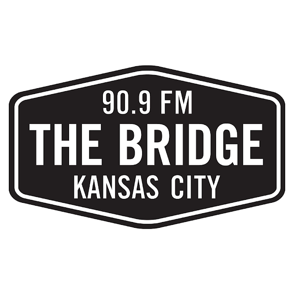 90.9 The Bridge - Radio station US