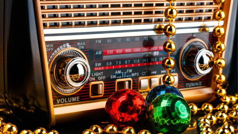 Christmas Songs Radio - Internet radio CA